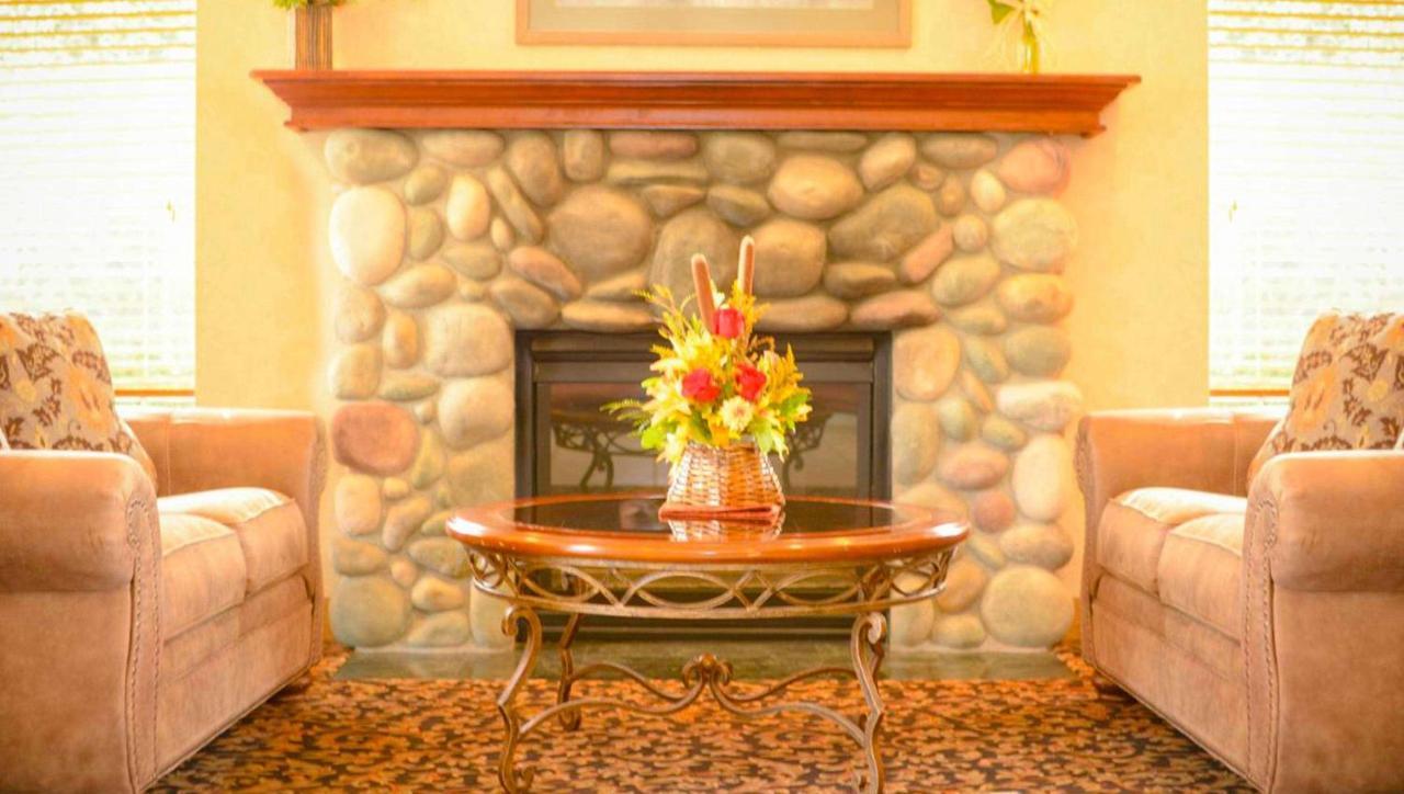 River Hotel Clatskanie