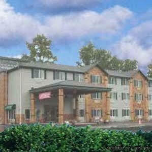 Hotel River 2*